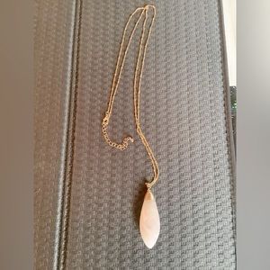 Fashion Necklace-Gold w/ Faux Pink Quartz Gem Cut Charm